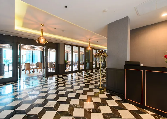 Hotel Courtyard By Marriott Sukhumvit 20 5*